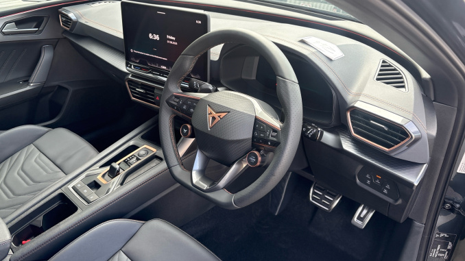 CUPRA Leon 1.5 eTSI 150 V2 5dr DSG Petrol Hatchback - Image 6